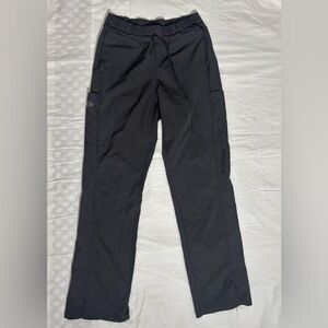 Dickies Women's Black Cargo Pants Size Small but RUNS BIG